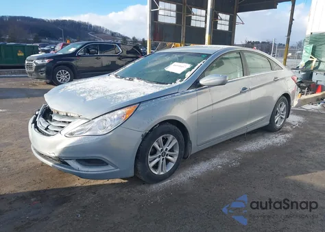 2013 Hyundai Sonata Gls z USA, uszkodzony, nr VIN 5NPEB4ACXDH795938